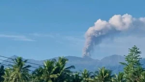 gunung-dukono-tiga-pendaki-tewas-terjangkau-material-vulkanik
